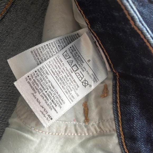 NWOT Old Navy Denim Shorts - Picture 3 of 6